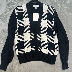 JH Collectibles Open Knit Cardigan Women’s Medium Petite Black White Grandma
